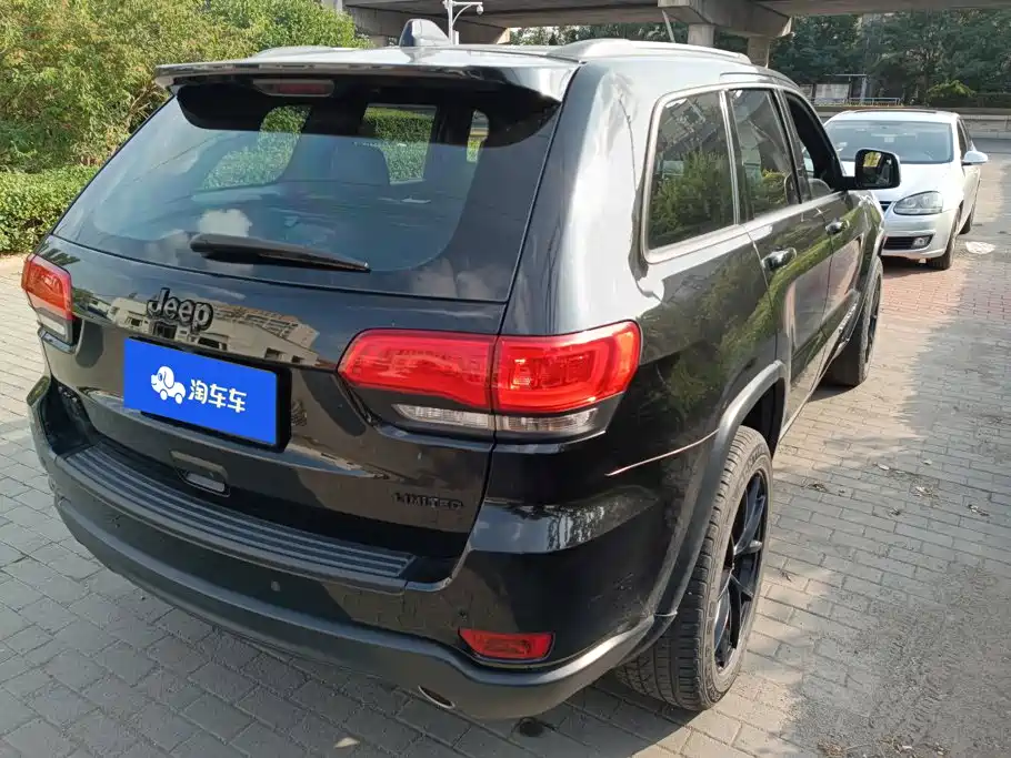 Jeep Grand Cherokee (Import) — фото 3
