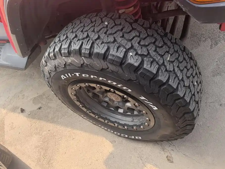 Jeep Wrangler — фото 6