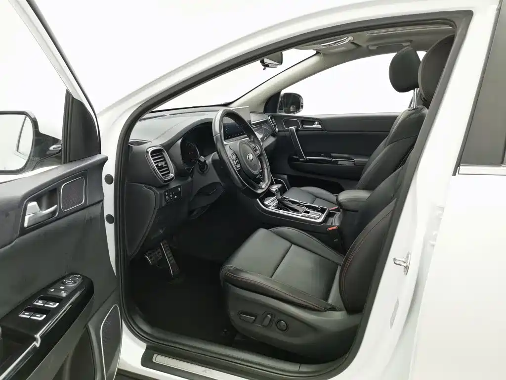Kia KX5 — фото 10