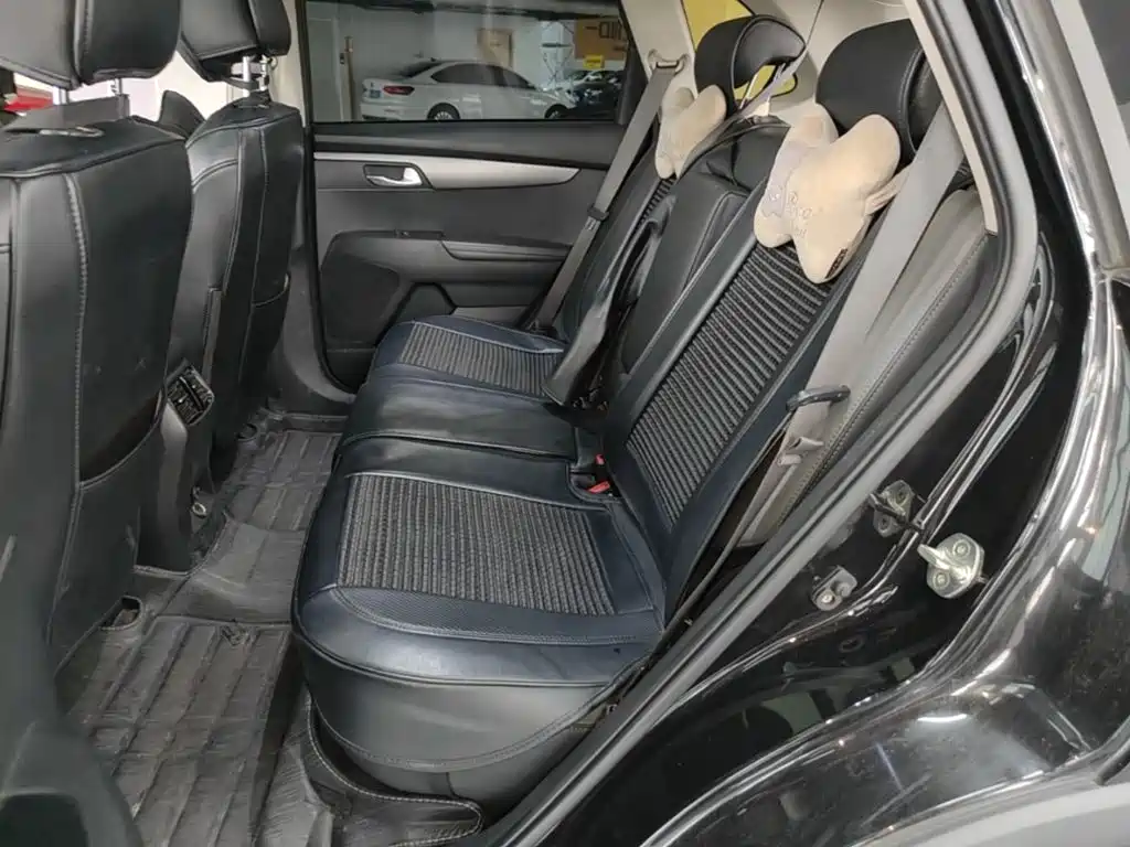 Kia Sportage — фото 17