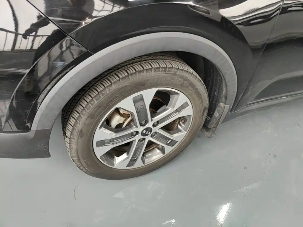 Kia Sportage — фото 23