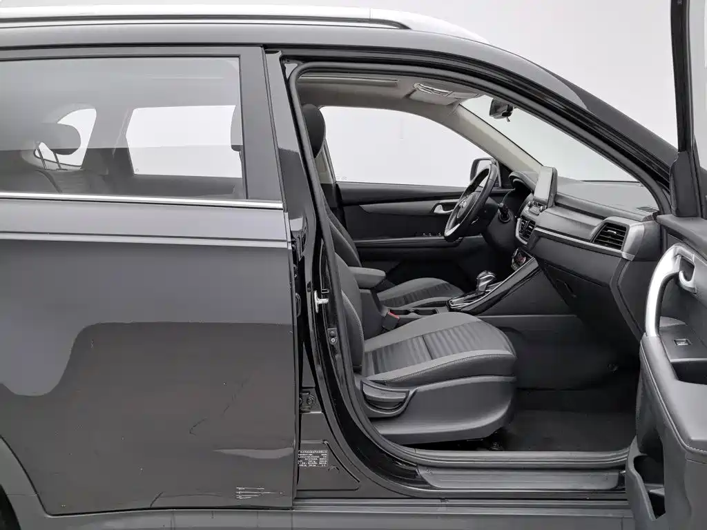 Kia Sportage — фото 23