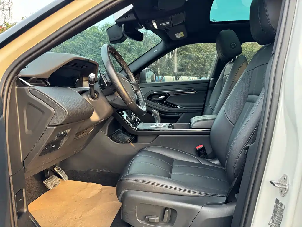 Land Rover Evoque — фото 4