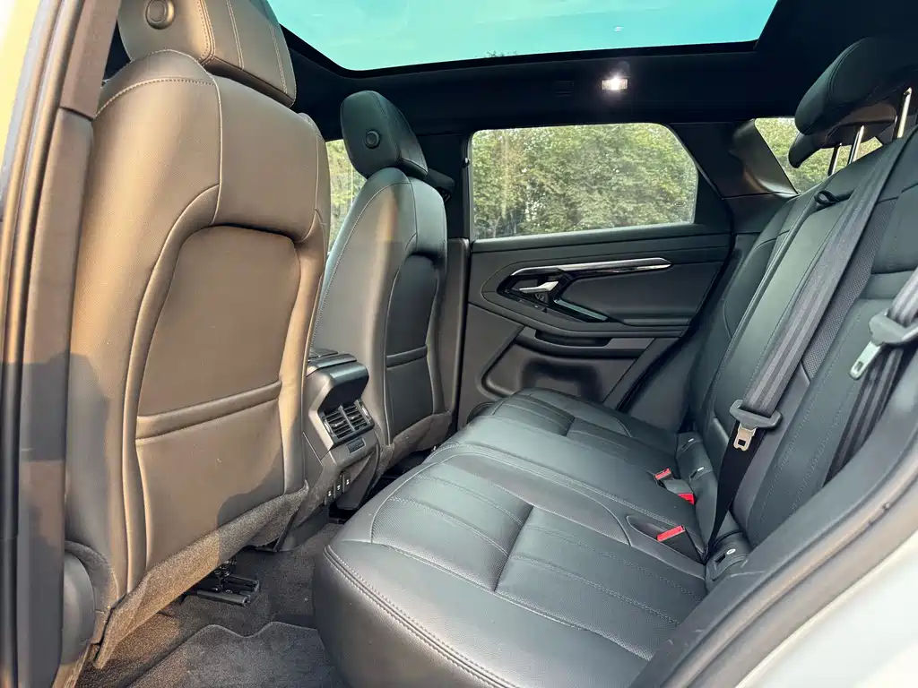 Land Rover Evoque — фото 5