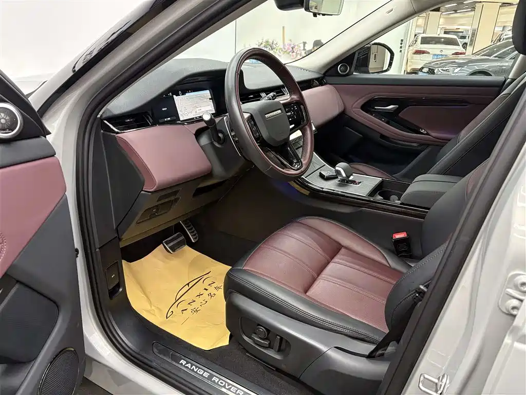 Land Rover Evoque — фото 7