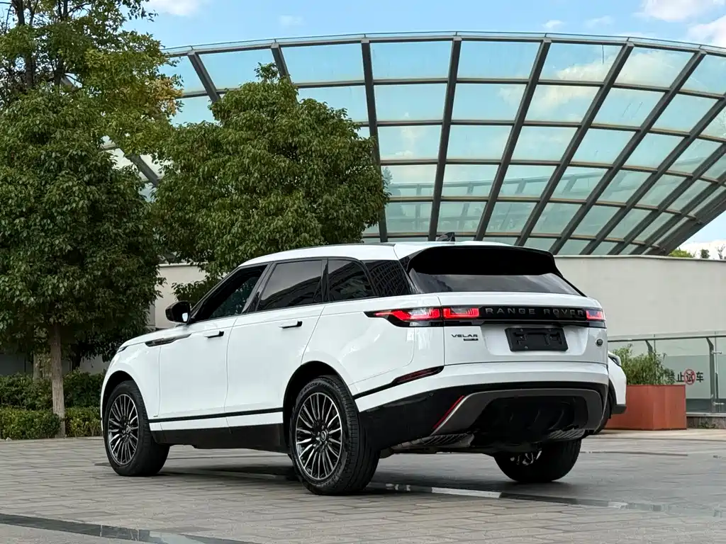 Land Rover Velar — фото 9
