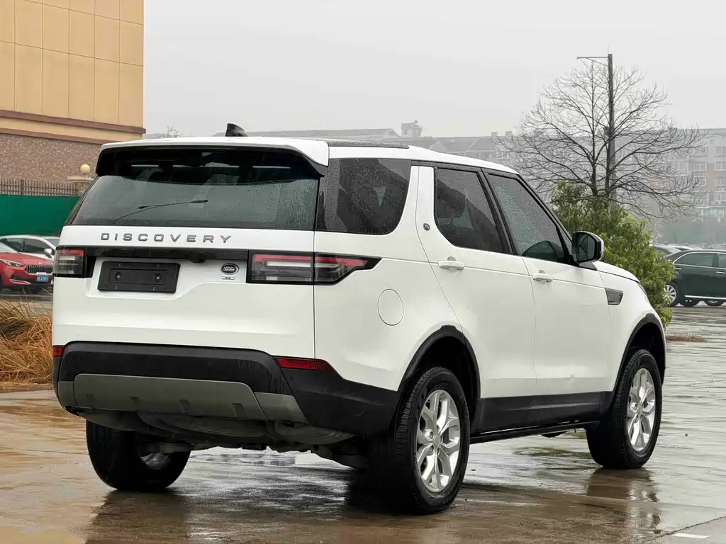 Land Rover Discovery — фото 7