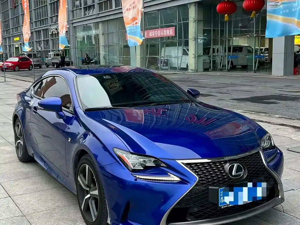 Lexus RC — фото 3