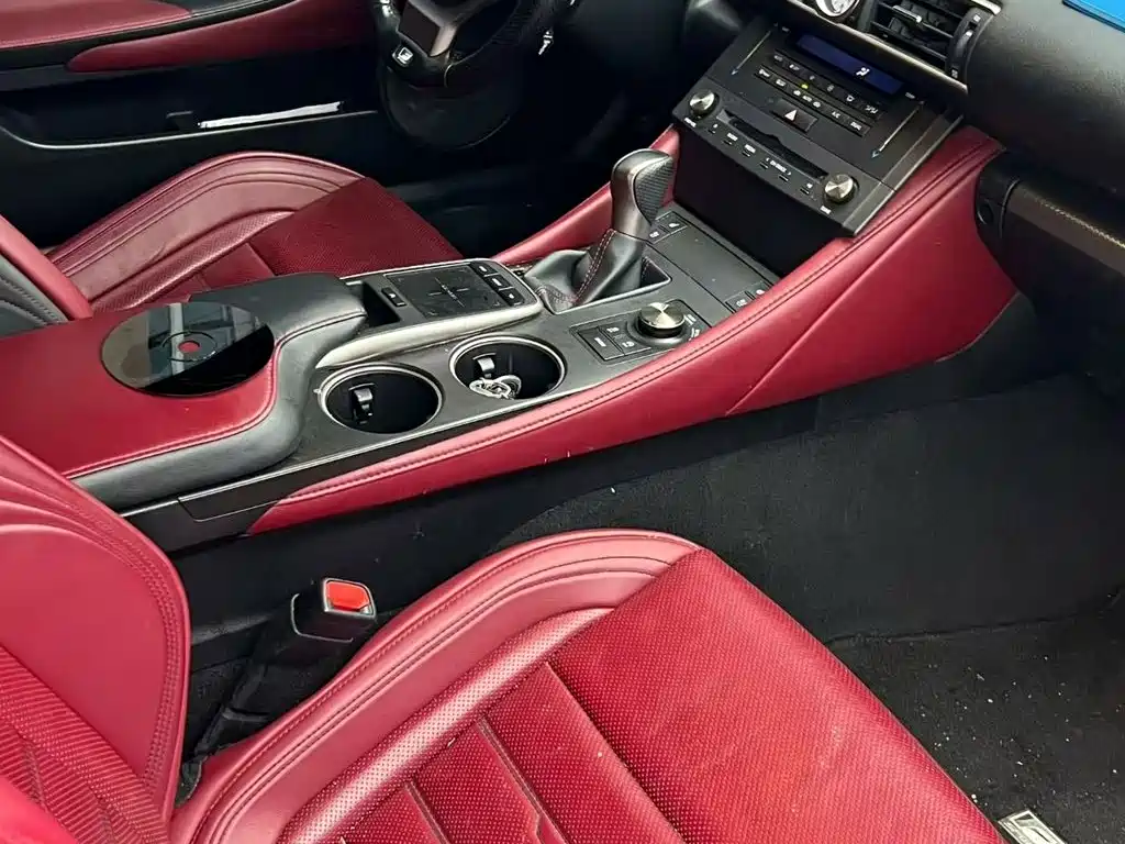 Lexus RC — фото 9