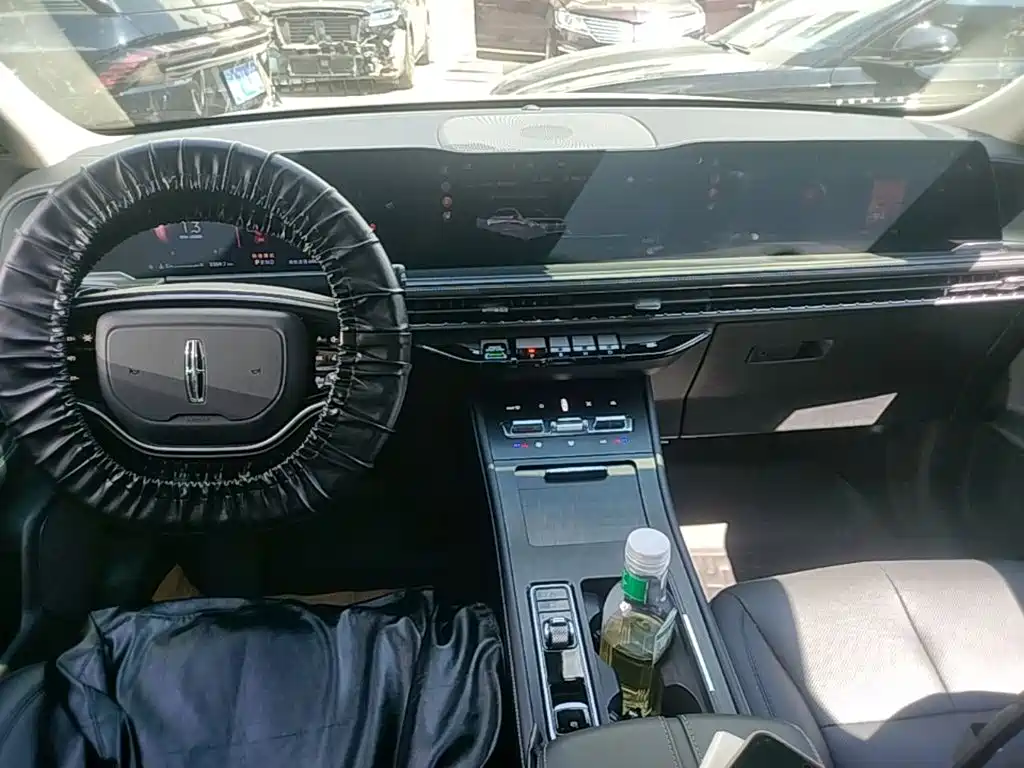 Lincoln Corsair — фото 10