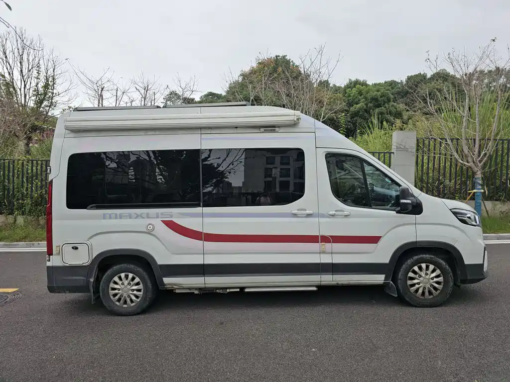 MAXUS V90 RV — фото 4