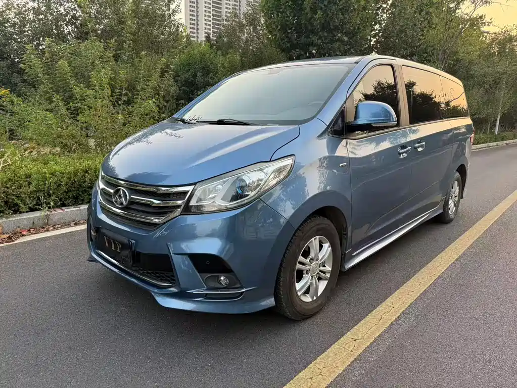 MAXUS G10