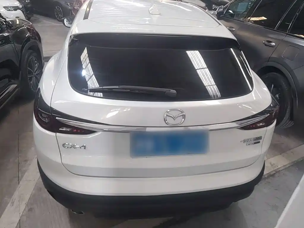 Mazda CX-4 — фото 6