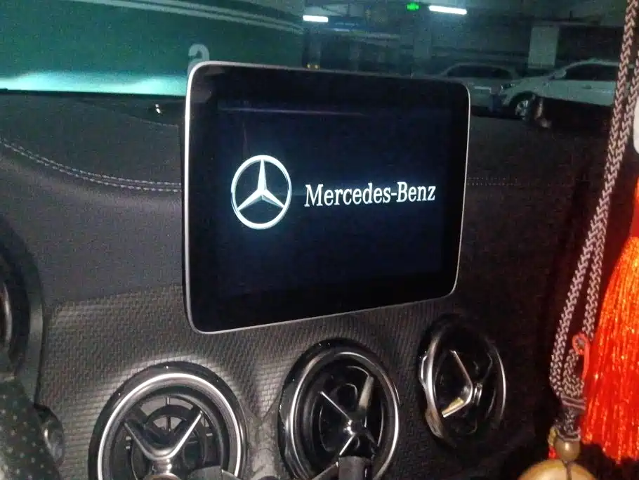 Mercedes-Benz GLA — фото 13