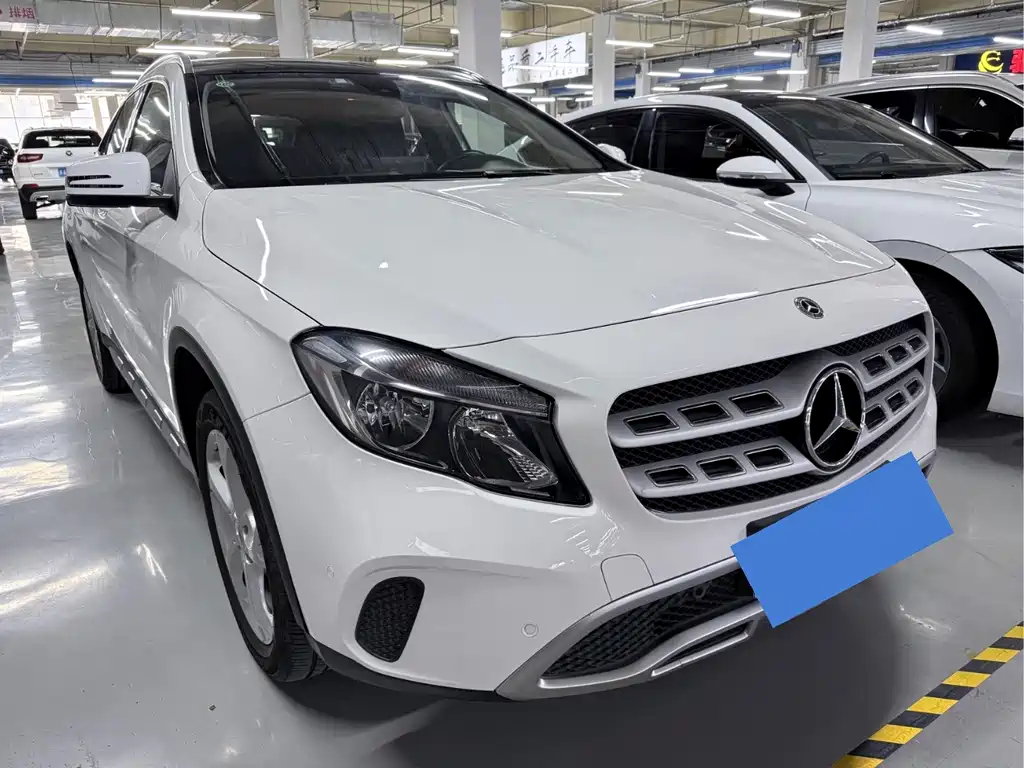 Mercedes-Benz GLA — фото 3