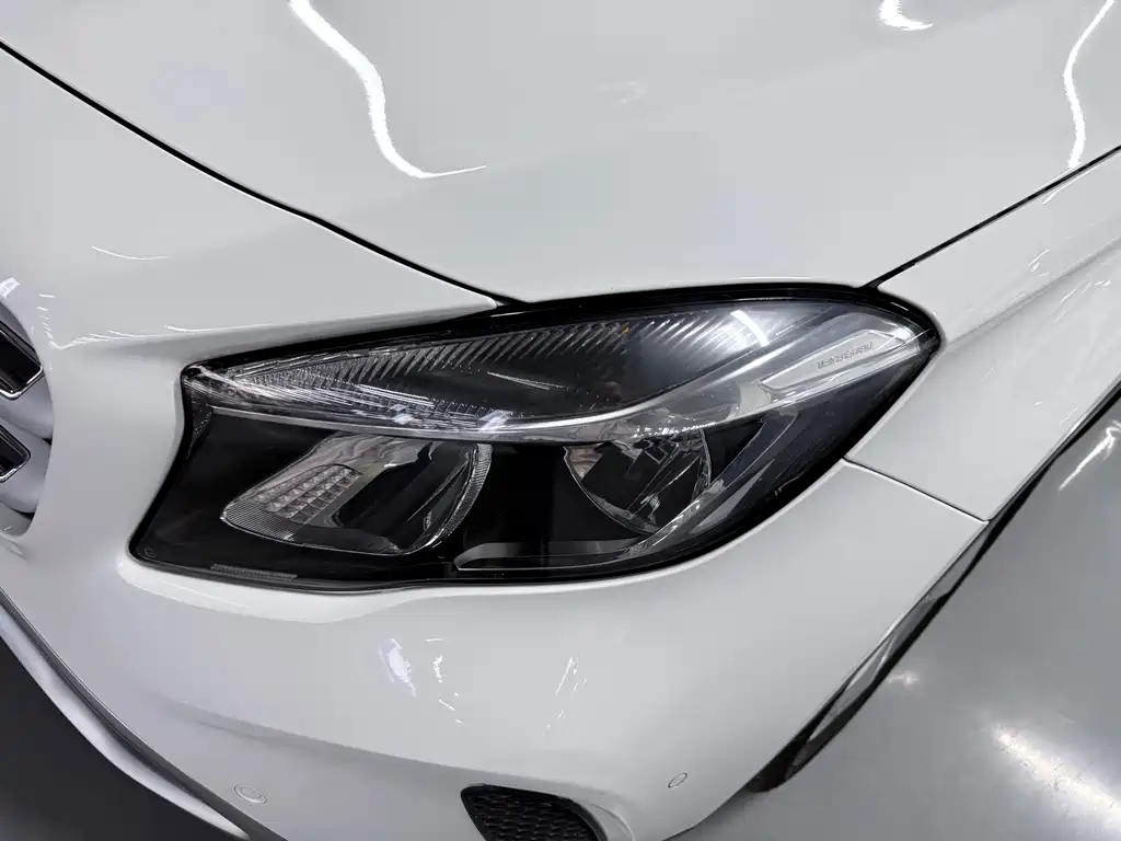 Mercedes-Benz GLA — фото 5