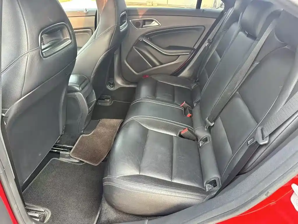 Mercedes-Benz CLA (Import) — фото 14