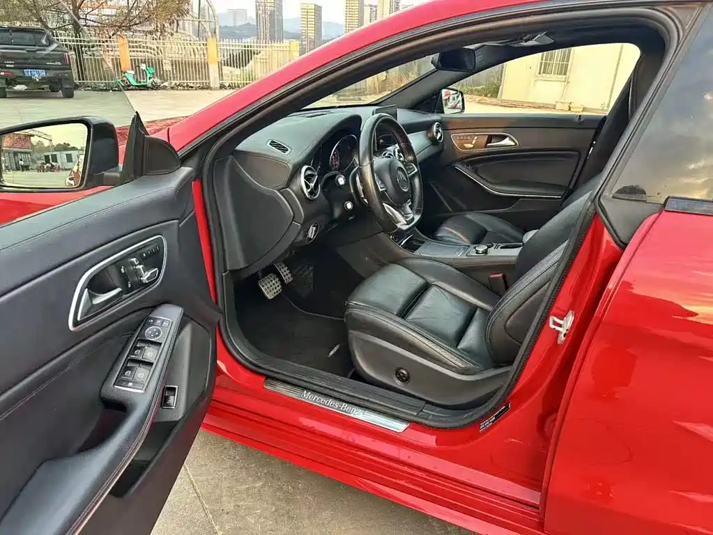 Mercedes-Benz CLA (Import) — фото 7