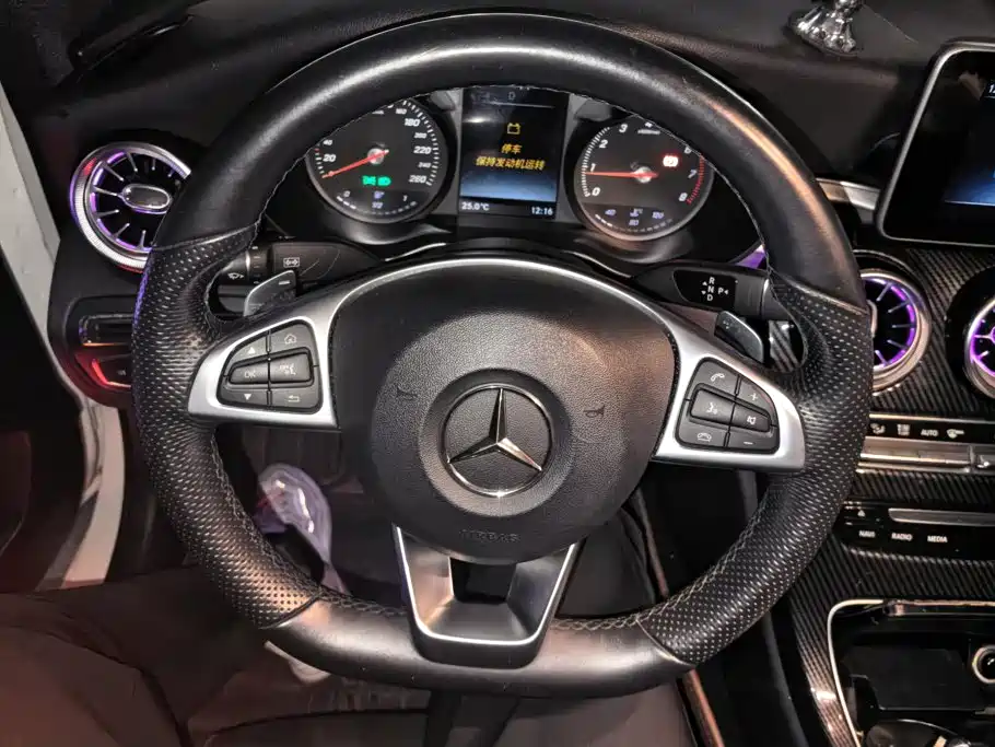 Mercedes-Benz C-Class — фото 15