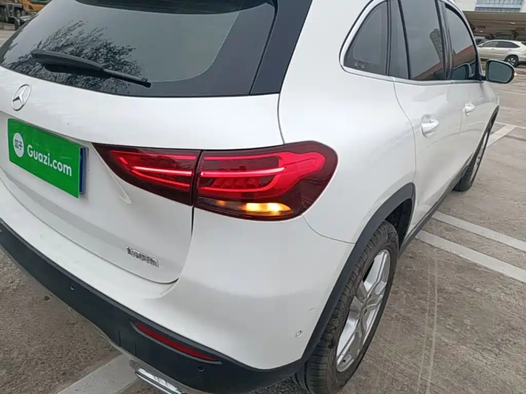 Mercedes-Benz GLA — фото 8