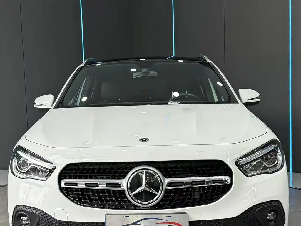 Mercedes-Benz GLA — фото 2