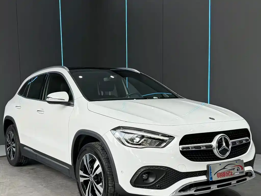 Mercedes-Benz GLA — фото 3
