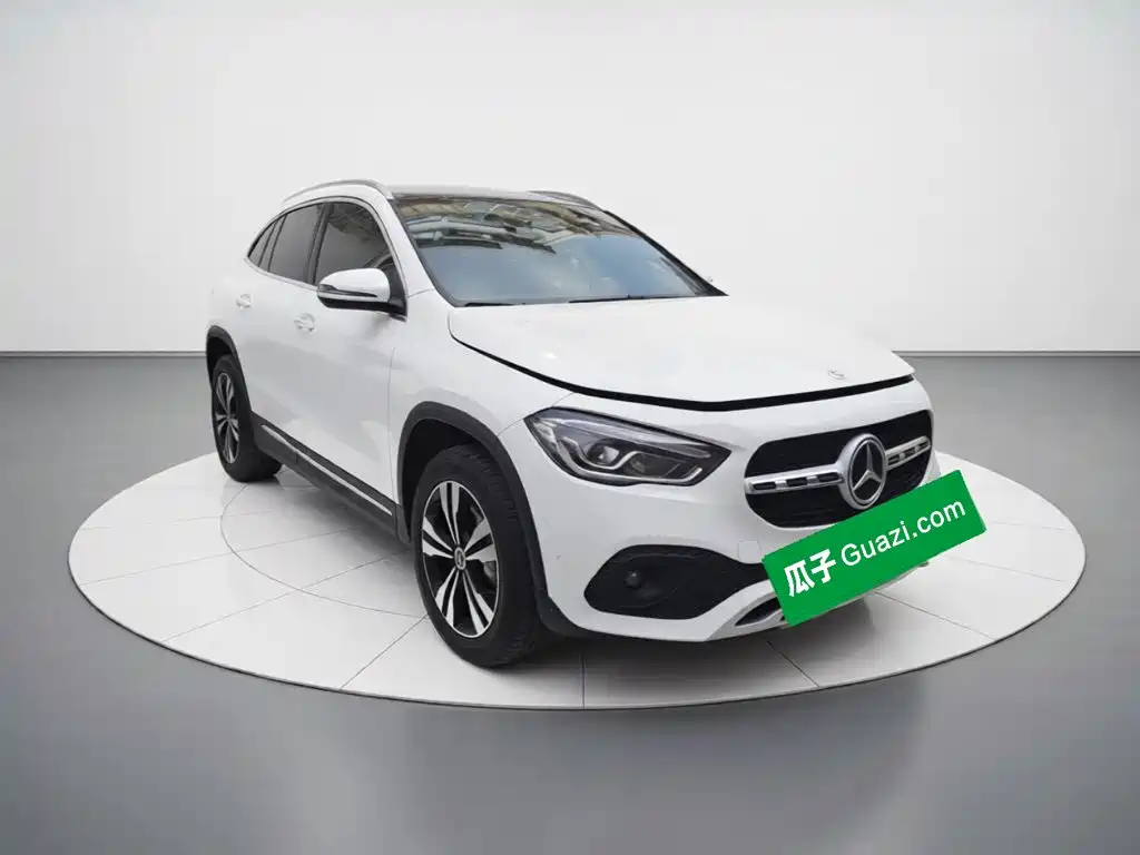 Mercedes-Benz GLA — фото 24