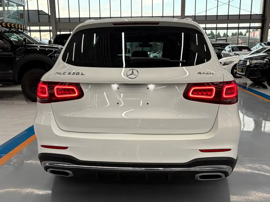 Mercedes-Benz GLC — фото 11