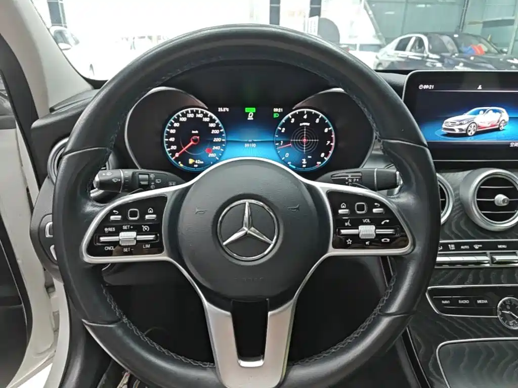 Mercedes-Benz C-Class (Import) — фото 11