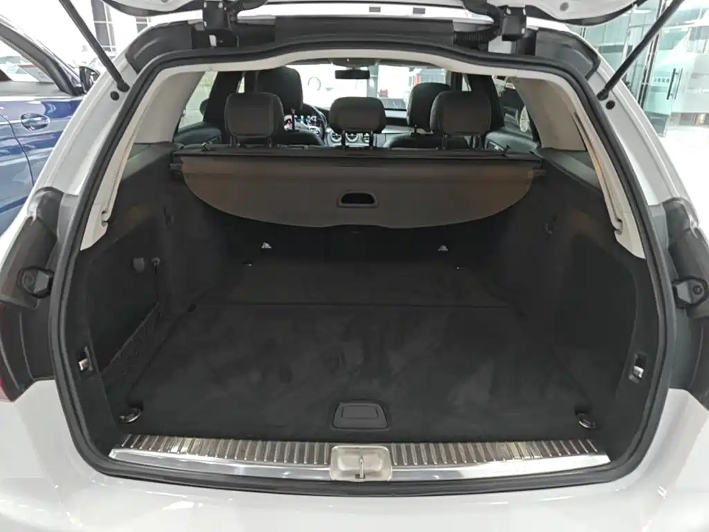 Mercedes-Benz C-Class (Import) — фото 19