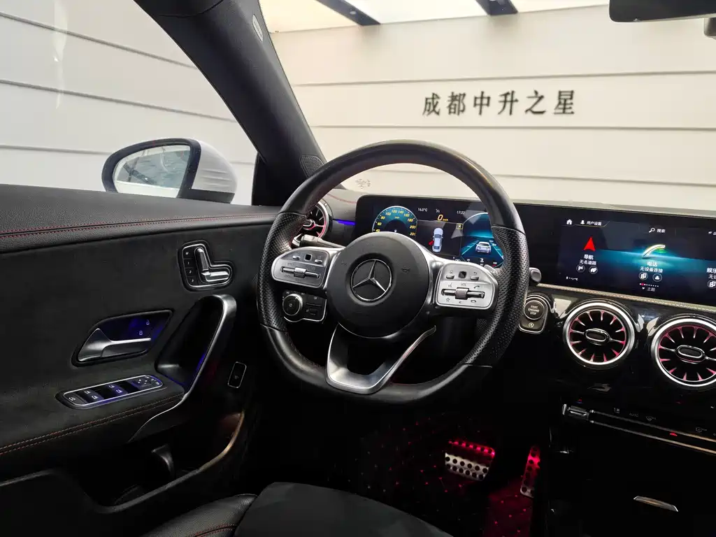 Mercedes-Benz CLA (Import) — фото 9
