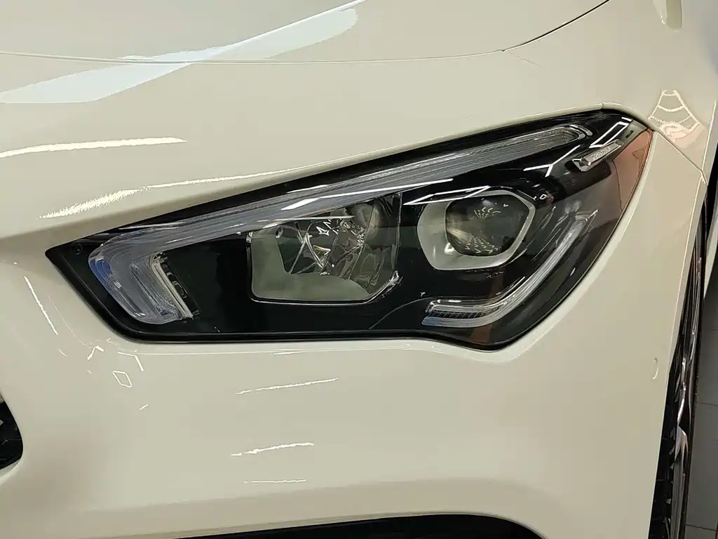 Mercedes-Benz CLA (Import) — фото 18