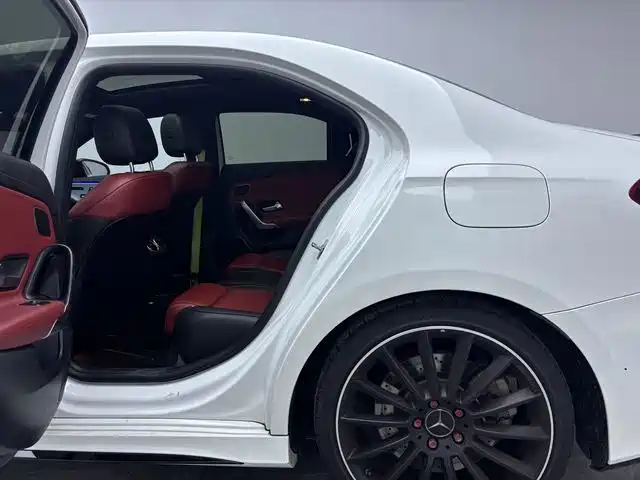 Mercedes-Benz A-Class AMG — фото 17