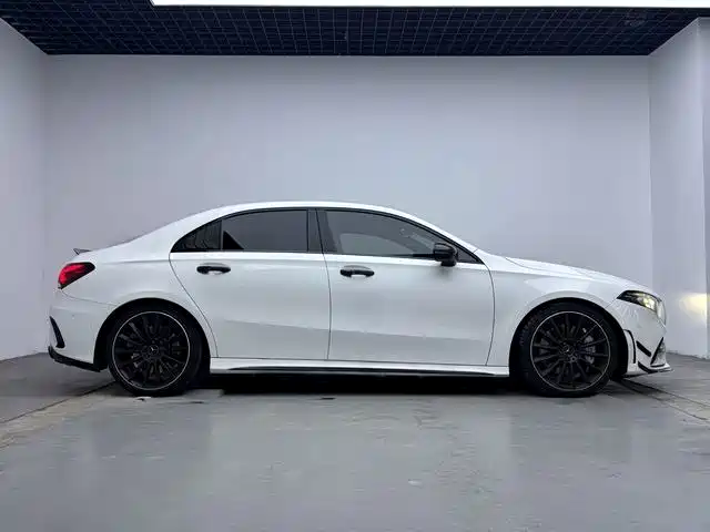 Mercedes-Benz A-Class AMG — фото 4