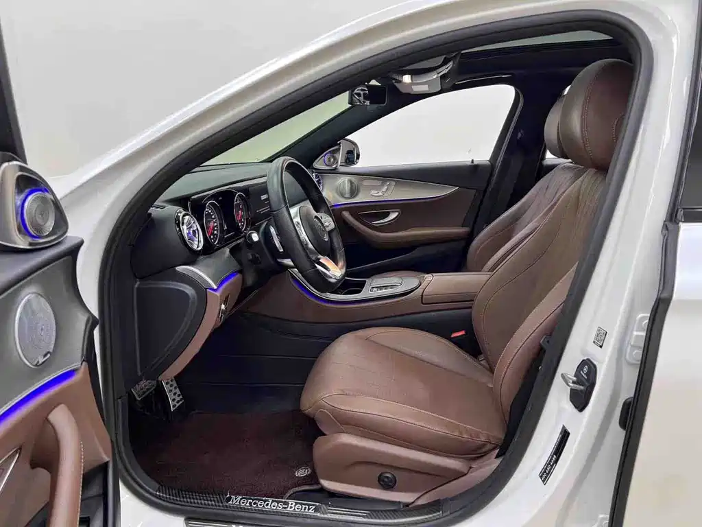 Mercedes-Benz E-Class (Import) — фото 10