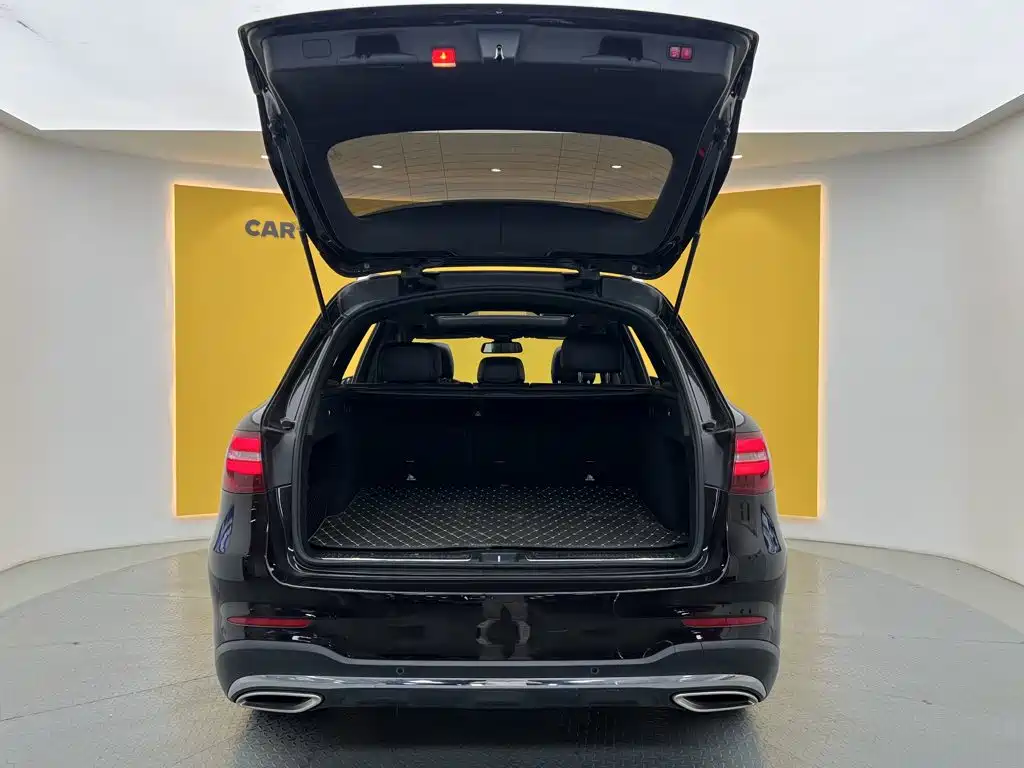 Mercedes-Benz GLC — фото 11