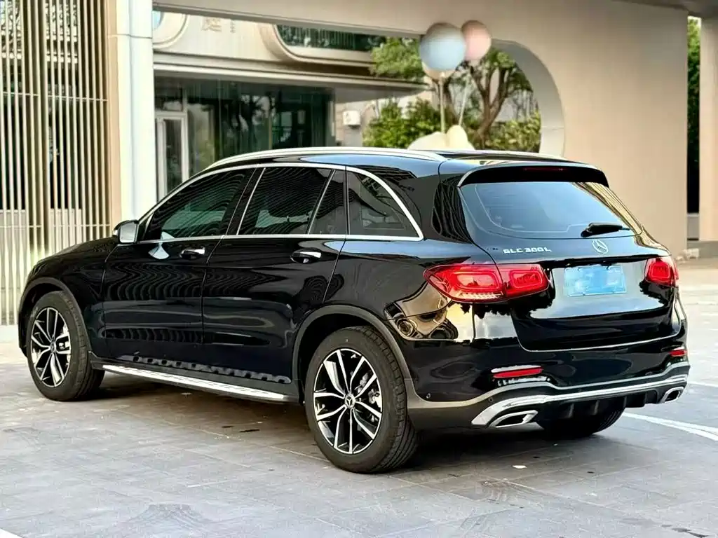Mercedes-Benz GLC — фото 9