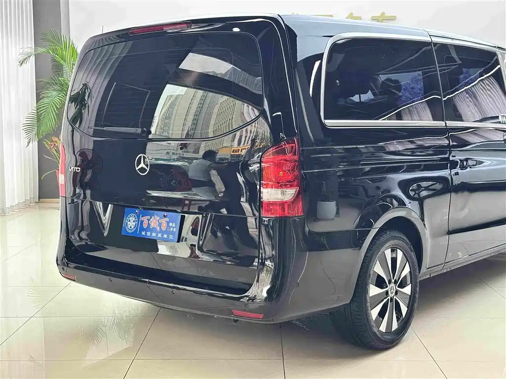 Mercedes-Benz Vito — фото 7