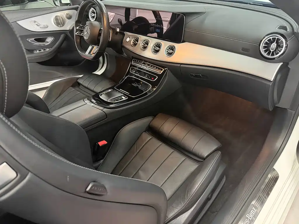 Mercedes-Benz E-Class (Import) — фото 10