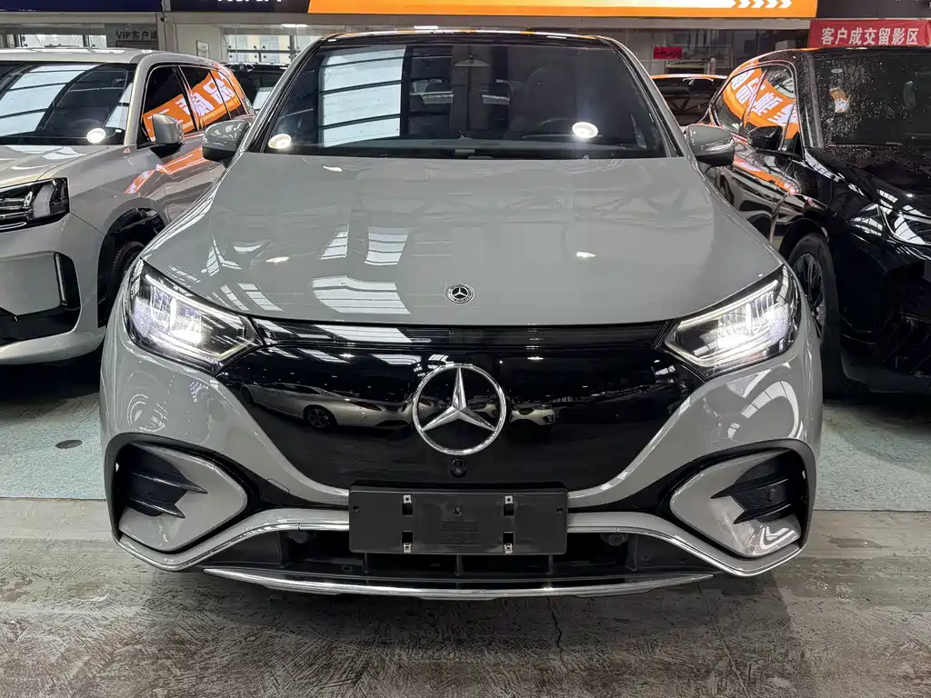 Mercedes-Benz EQE SUV — фото 2