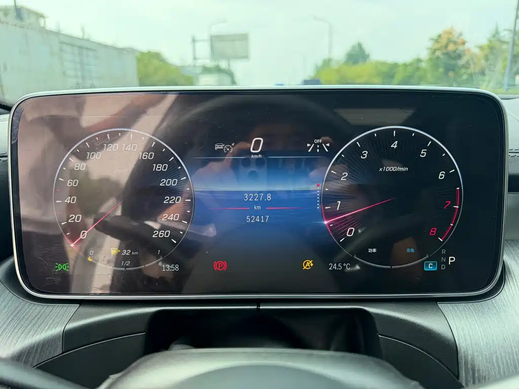 Mercedes-Benz C-Class — фото 8
