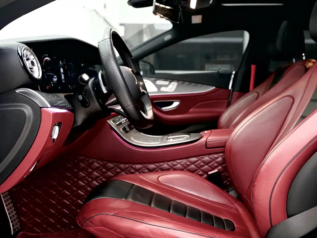Mercedes-Benz CLS — фото 8