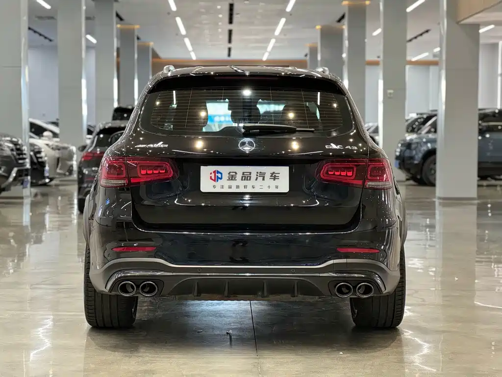 Mercedes-Benz GLC AMG — фото 5