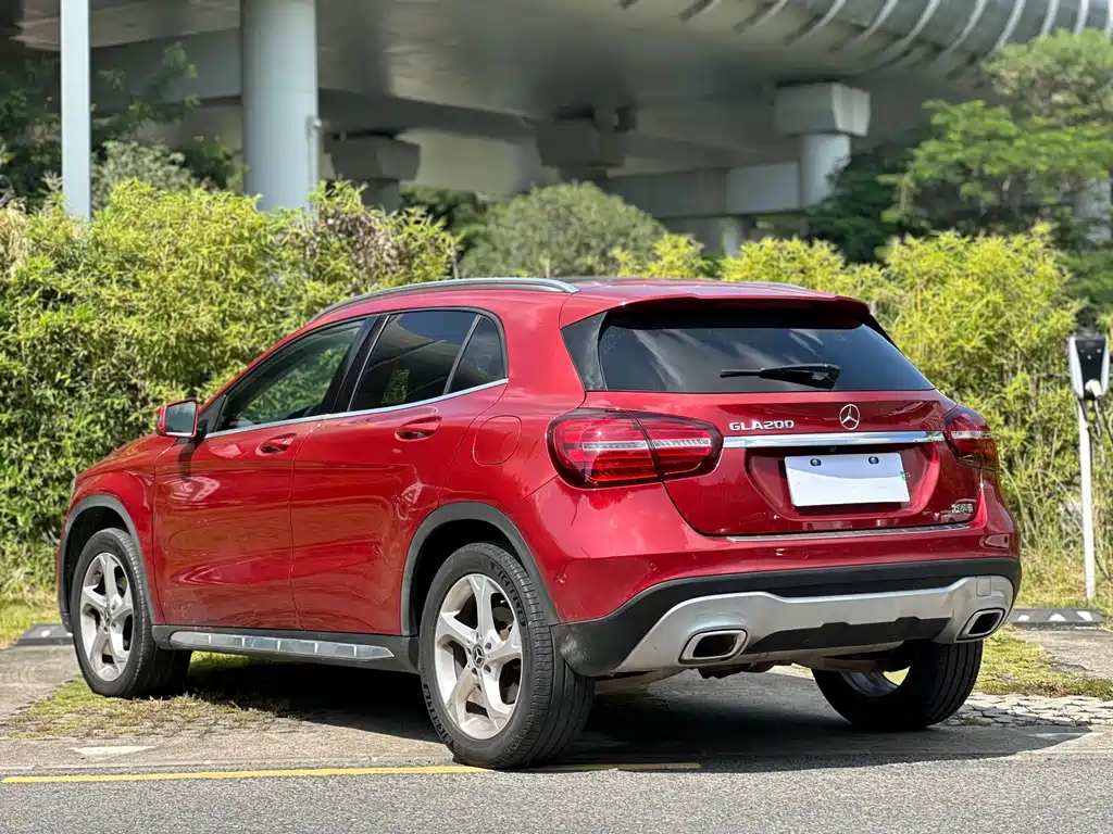 Mercedes-Benz GLA — фото 6