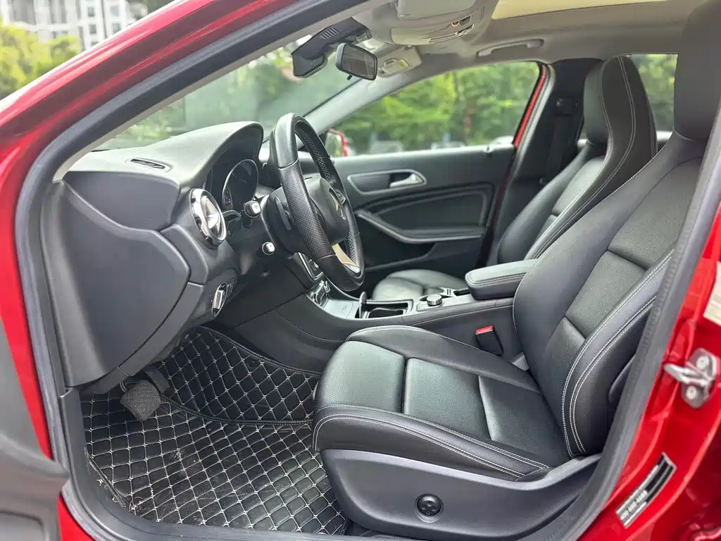 Mercedes-Benz GLA — фото 8