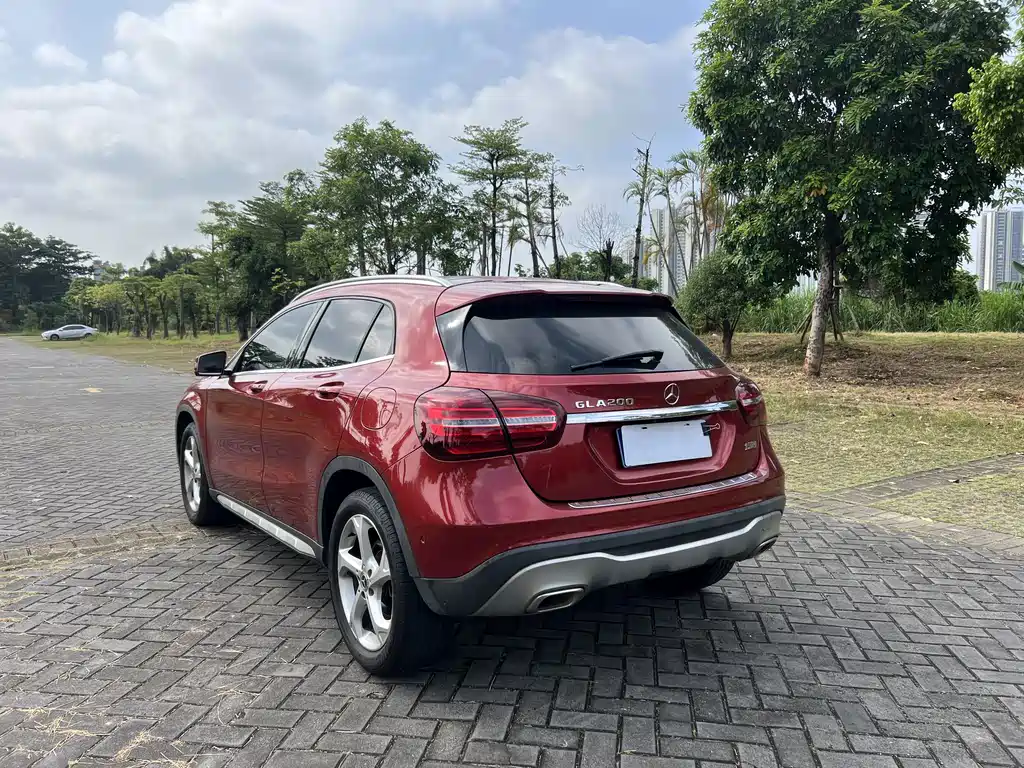 Mercedes-Benz GLA — фото 4