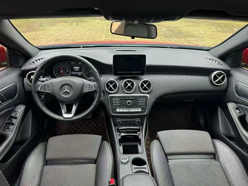 Mercedes-Benz A-Class (Import) — фото 5