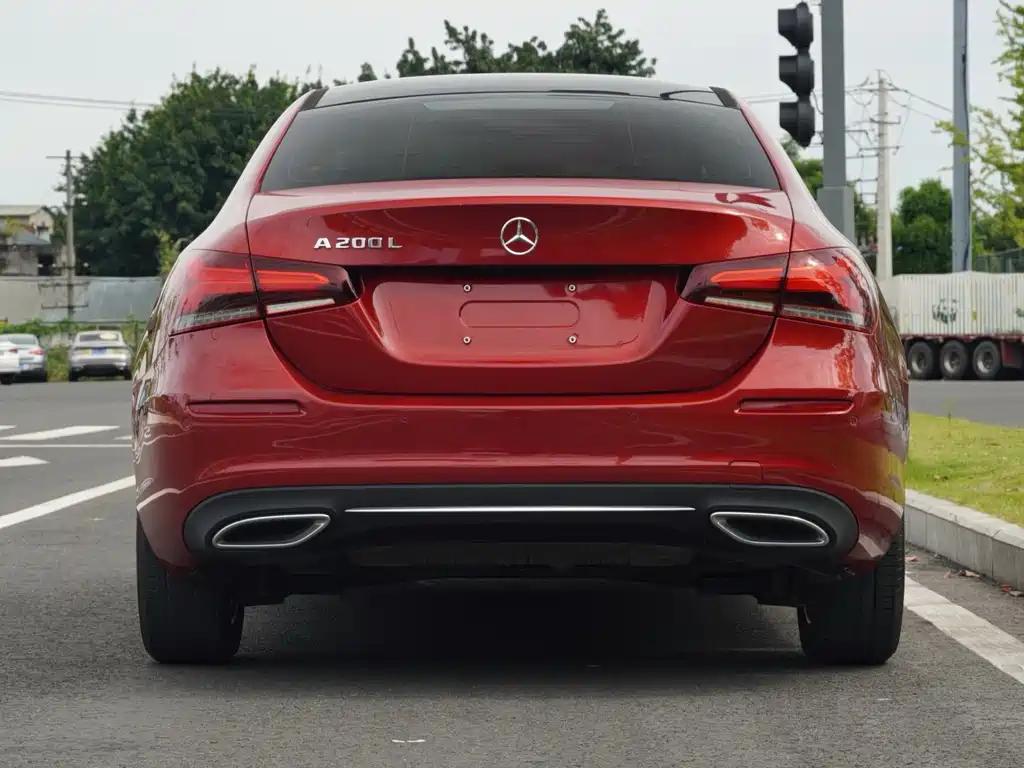 Mercedes-Benz A-Class — фото 15