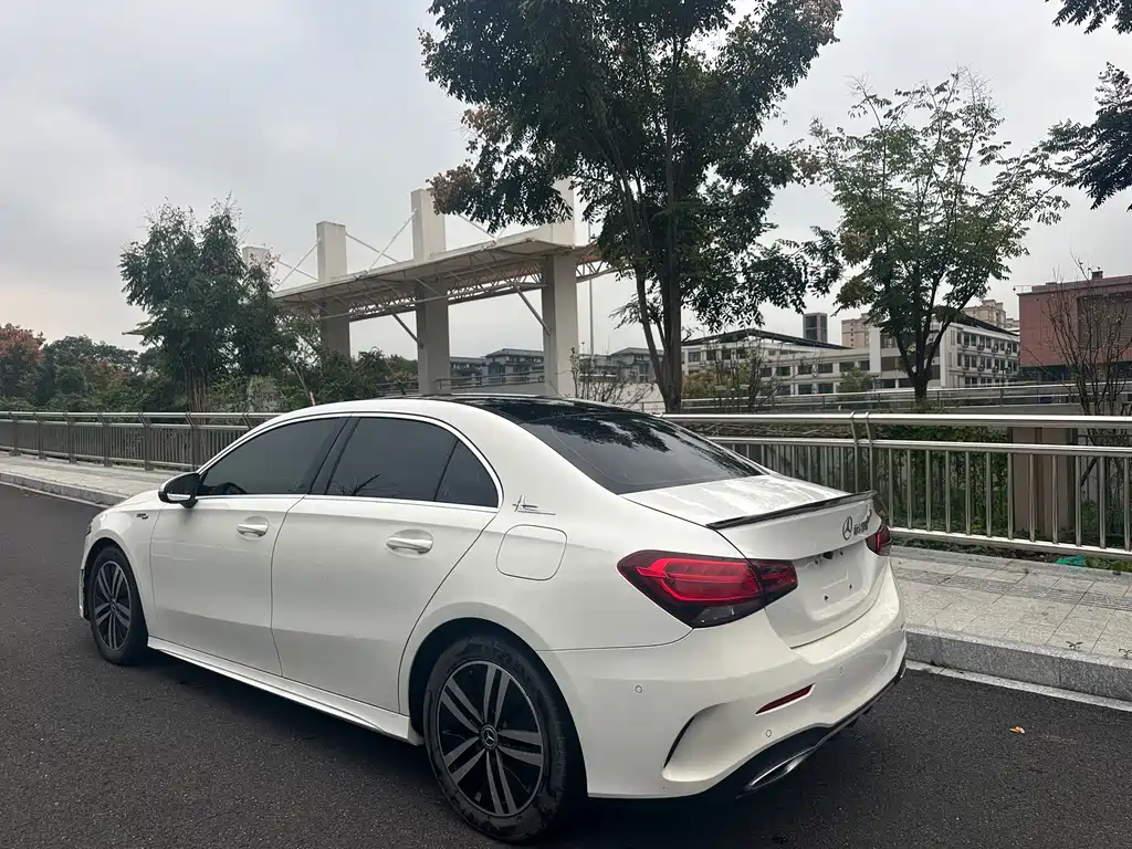 Mercedes-Benz A-Class — фото 4