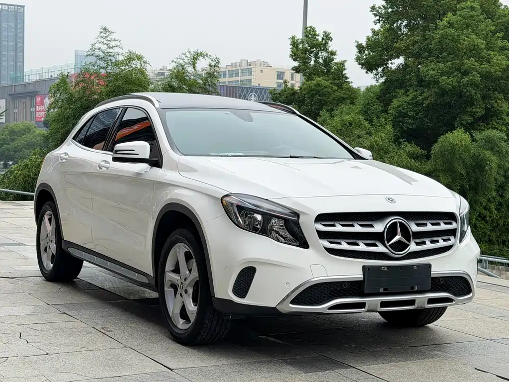 Mercedes-Benz GLA — фото 3
